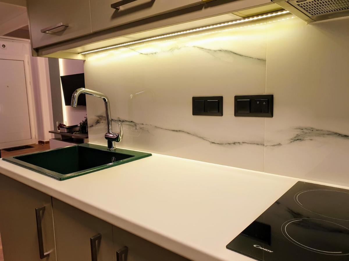 칼라마타 City House Loft 아파트 외부 사진